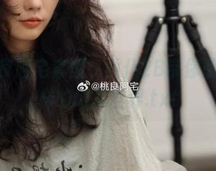 精选桃良阿宅套图，女仆2B带你感受不一样的幻想世界.txt