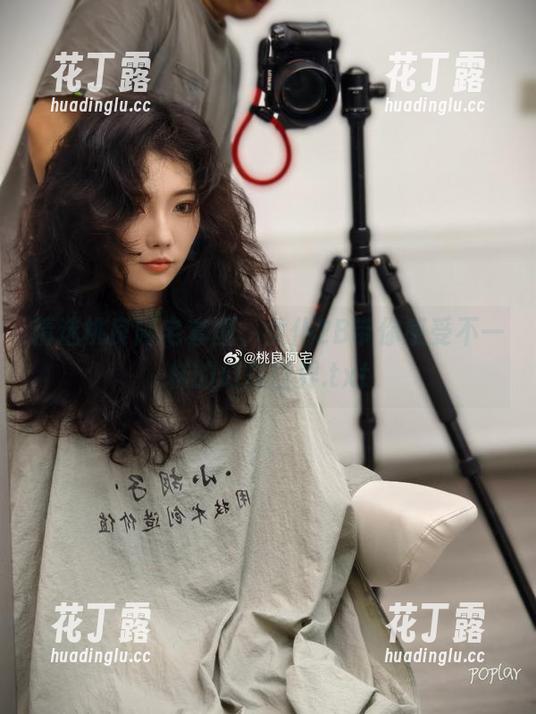 桃良阿宅 精选桃良阿宅套图,女仆2B带你感受不一样的幻想世界.txt