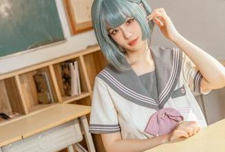 桃良阿宅的体操服COS合集：青春洋溢的写真风格，尽请欣赏！.txt