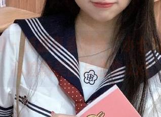 森萝财团 - 捕捉青春瞬间，小七JK学院风私拍精美图片合集.txt