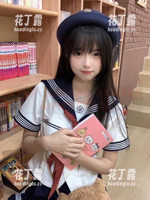 森萝财团-小七 森萝财团 - 捕捉青春瞬间,小七JK学院风私拍精美图片合集.txt