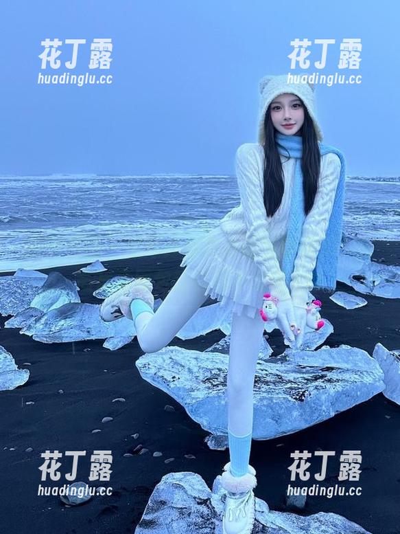 森萝财团-默陌 森萝财团 - 默陌连体衣最新写真合集,超高质量图包让你目不暇接.txt