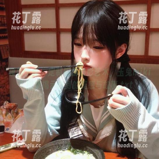 模范学院-玉兔miki 模范学院 - 定制眼镜摄影艺术,玉兔miki图集揭示独到的美感与故事.txt