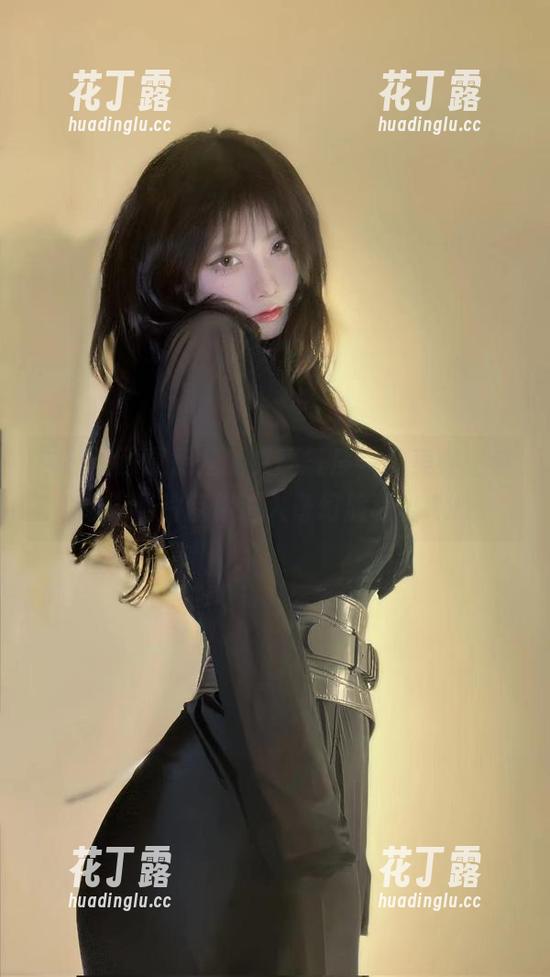 清颜真德秀 领略清颜真德秀的女巫气质,唯美美图与动人照片带你进入奇幻旅程。.txt