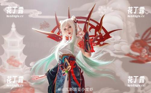 穿越职场风格，瓦斯塔亚小龙虾职业装写真作品集精彩呈现.txt