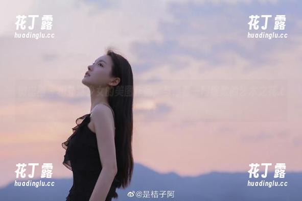 相扑猫 微密圈 - 相扑猫少女的美图作品,与青春一同绽放的艺术之花.txt