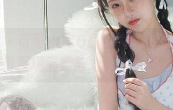 秀人网 - 可可COCO最新力作写真集：以护士身份展现温柔与力量的完美结合.txt