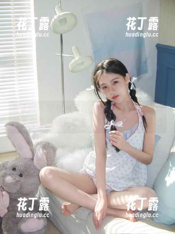 秀人网-可可COCO 秀人网 - 可可COCO最新力作写真集:以护士身份展现温柔与力量的完美结合.txt