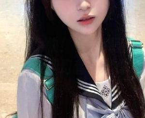 秀人网 - 一睹为快！吴思晚清纯写真合集，独家包装的梦幻套图等你欣赏.txt