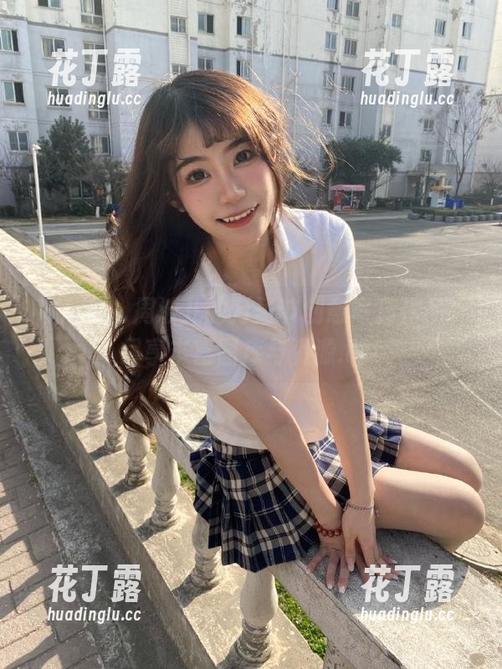 秀人网 - 周波儿的万圣节创意写真作品，尽享丰富图库与资源.txt