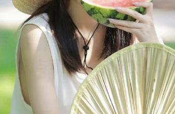秀人网 - 夏旖诺最新连体衣作品曝光，尽显时尚与可爱的完美结合！.txt