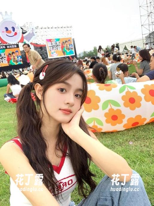 秀人网-奈汐酱nice 秀人网 - 大胆前卫!奈汐酱nice护士写真原图与图册揭示另一面.txt