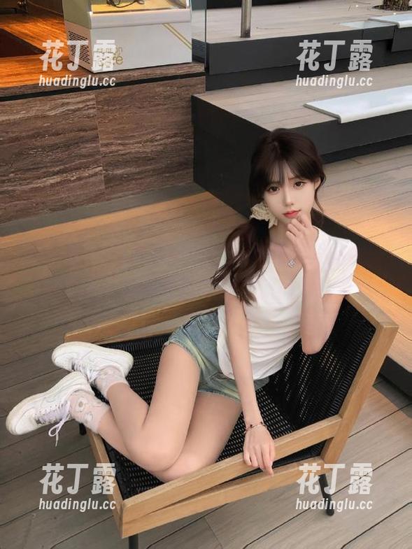 秀人网 - 探索抖娘利世天使的无限魅力，全套图包将视觉艺术引向新高峰！.txt