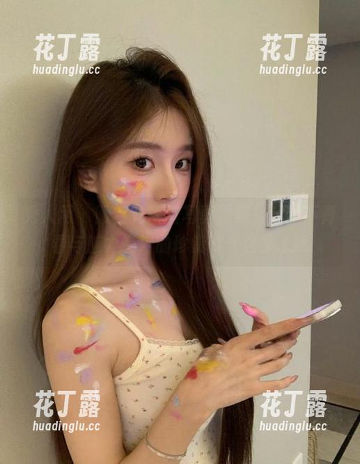 秀人网 - 曦宝儿蕾丝写真图集，记录下青春与魅力交织的珍贵时光合集.txt