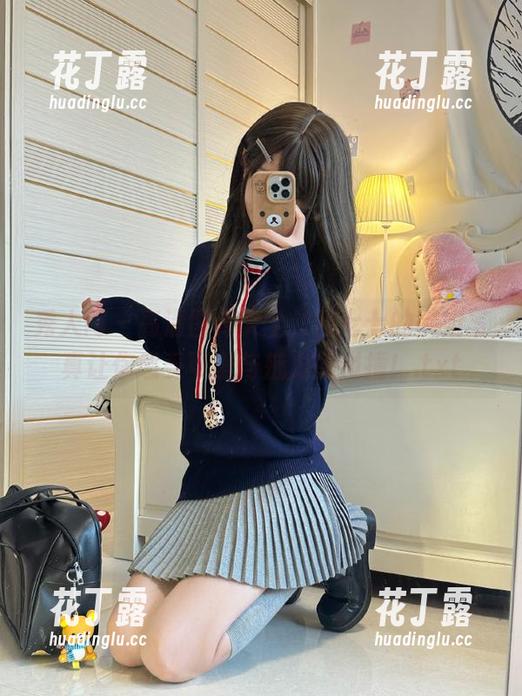 秀人网-甜七七 秀人网 - 高清图库大全,甜七七的御姐写真让你感受可爱与魅力的碰撞!.txt