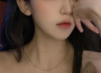 秀人网 - 绮里嘉Ula短裙美图大放送，快来下载你的专属甜美风格！.txt