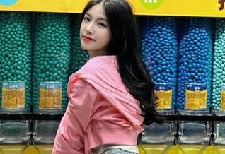 秀人网 - “萌奈子修女”写真之美，精彩图库分享尽在此处.txt
