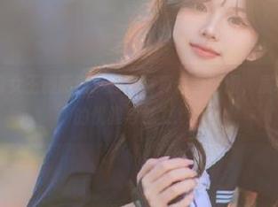秀人网 - 巅峰女王薇薇酱：独家写真合集图册，展现她无可比拟的优雅与魅力.txt