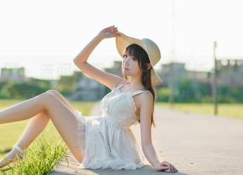 秀人网 - 赤间菀枫与夏天的邂逅：惊艳写真合集与时尚图集盘点.txt