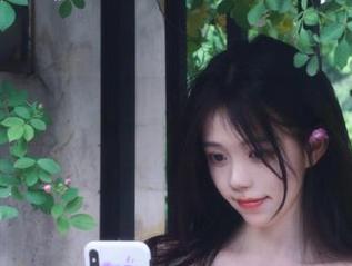 秀人网 - 在线浏览软软的魅惑吊裙黑丝美腿写真，精致图片让你怦然心动.txt