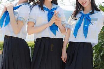 秀人网 - 合集更新：陈梵妮Fanny旗袍写真，带你体验优雅与搞笑的完美结合！.txt