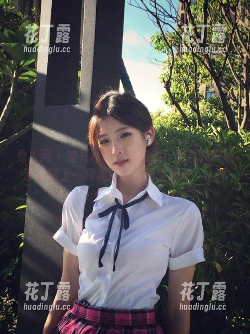 秀人网-韩珊珊 秀人网 - 油亮写真合集来袭!观看韩珊珊带你踏上一段美丽的视觉之旅吧!.txt