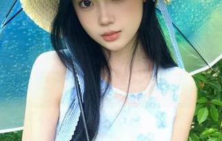 秀人网 - 不容错过，鹿小茜双马尾写真合集最新更新，海量美照来袭！.txt