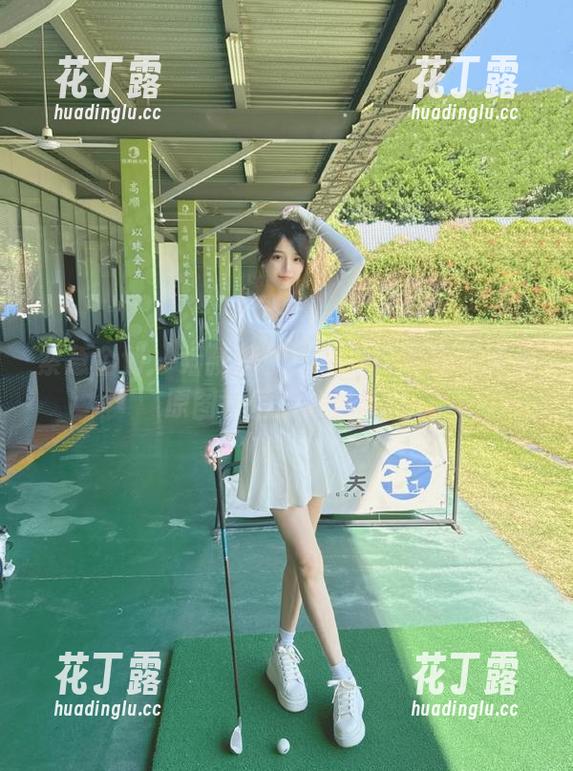 紧急企划-小恩 紧急企划 - 细腻捕捉:小恩优等生写真集原图背后的故事.txt
