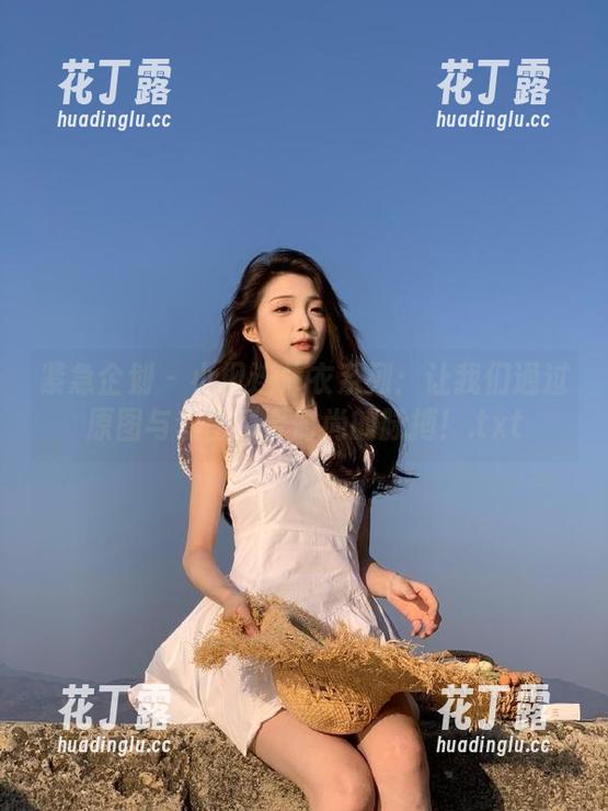 紧急企划-小枫 紧急企划 - 小枫连体衣系列:让我们通过原图与套图感受时尚的脉搏!.txt