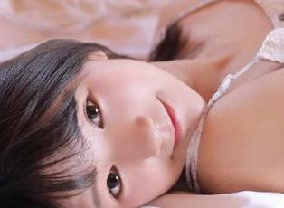 微密圈 - 在羊小雪juvia的私房写真上，5月舰长演绎了人生百态，展现出每张图片的独特幽默.txt