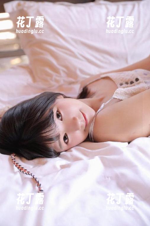 羊小雪juvia 微密圈 - 在羊小雪juvia的私房写真上,5月舰长演绎了人生百态,展现出每张图片的独特幽默.txt