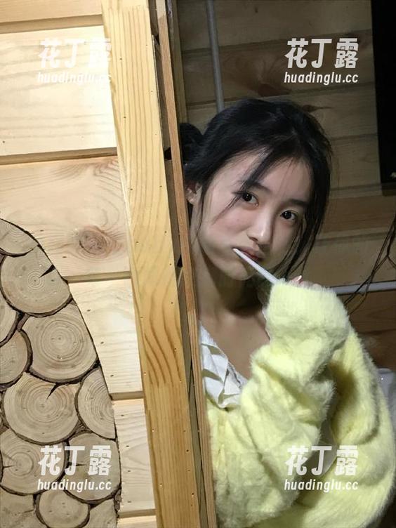 美媛馆-豆baby 美媛馆 - 豆baby制服写真定制:让你的每一瞬间都充满时尚感.txt
