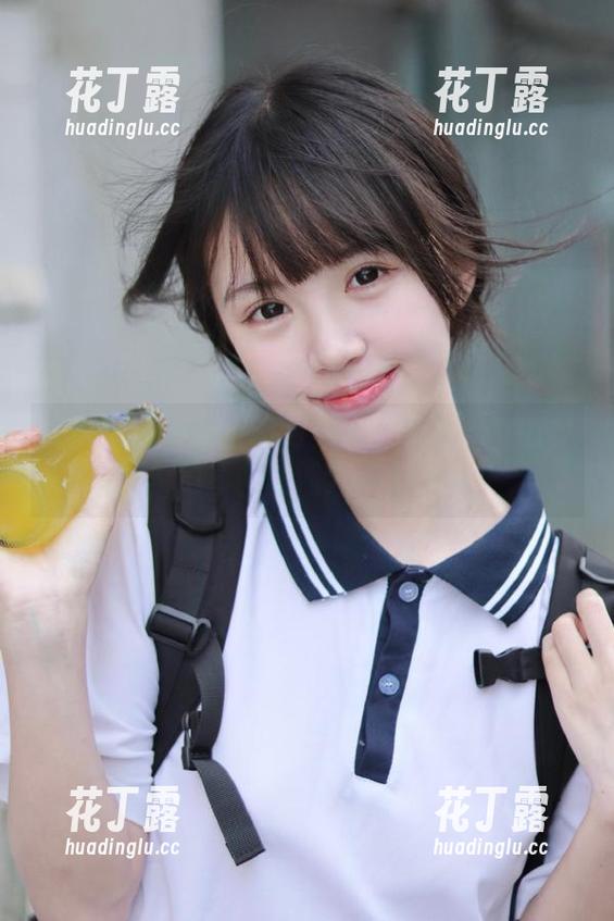 美媛馆-黄乐然 美媛馆 - 欢乐圣诞时刻:黄乐然带来的梦幻原图美照分享.txt