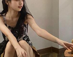 舞蹈生日记 - 私房美图解析：雷钰航的连体衣如何提升女性魅力视觉.txt