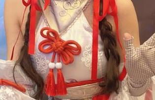 探索和服之美：芊川一笑MNK精选图集让你心动不已.txt