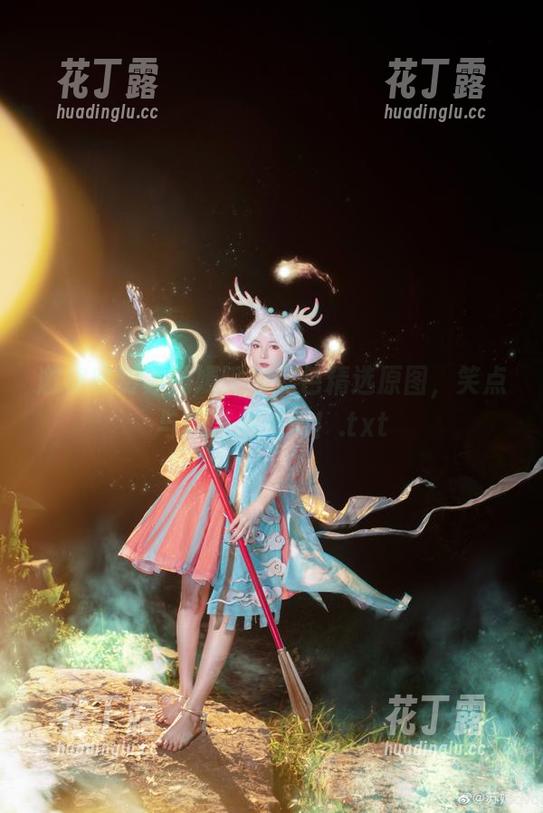 邀你欣赏苏嫣嫣阿姨黑色精选原图，笑点与颜值双绝配！.txt