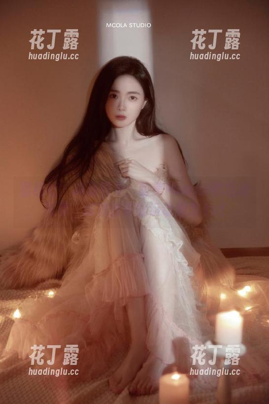蜜桃社-萌美Moemi 蜜桃社 - 高清图集:萌美Moemi的运动写真,释放独特的运动魅力.txt