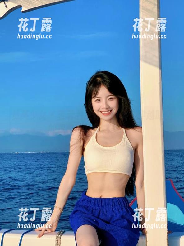 觅芙少女-若若 觅芙少女 - 若若豹纹作品图集:穿越时空的优雅与狂野之美.txt