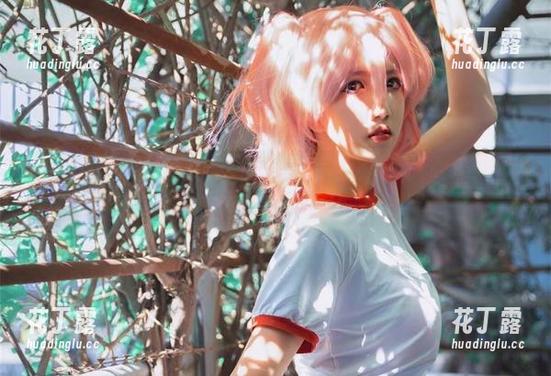 阿薰kaOri最新美图展现：黑獣黑精灵女王奥利卡的奇幻风采.txt