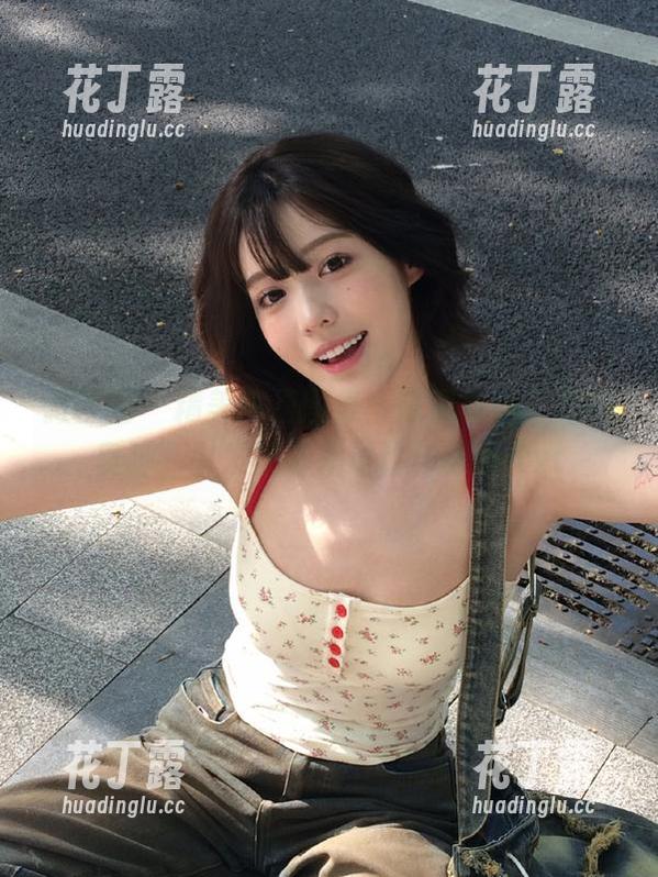 陈佩奇 微密圈 - 精美高清图集:陈佩奇的“吃我臭脚”引发的艺术讨论与思考.txt