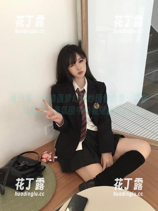 青豆客-倪诗茵 青豆客 - 倪诗茵梦幻婚纱图包合集:让你畅游在浪漫氛围中的视觉盛宴.txt