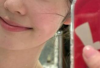青豆客 - 颜美汐的女孩之梦：每张女仆写真图片背后都隐藏着无限的创意与灵感！.txt
