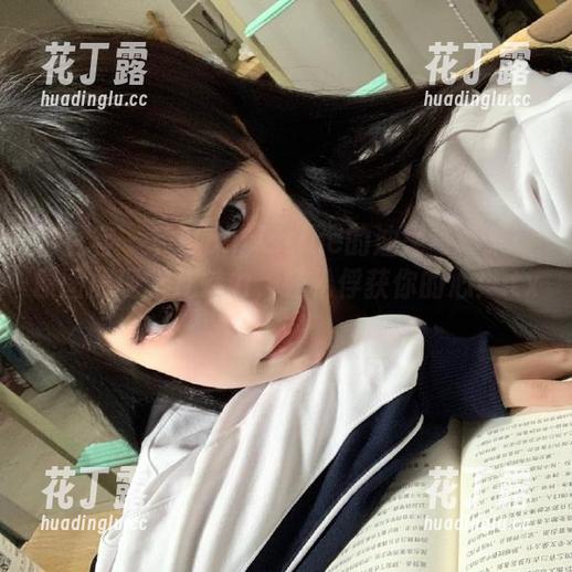 青豆客-黄可christine 青豆客 - 黄可christine的油亮写真集:原图展现非凡魅力,轻松俘获你的心!.txt
