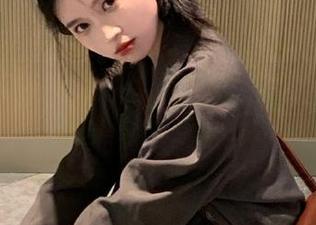 展现职场女性魅力：韩国孙乐乐办公室的原图资源分享.txt