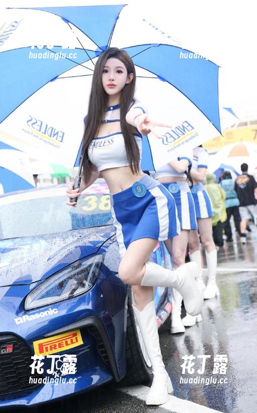 魅妍社-陈雅漫VICKY 魅妍社 - 陈雅漫VICKY制服写真最新美图,带你感受别致风格与艺术触动的完美结合!.txt